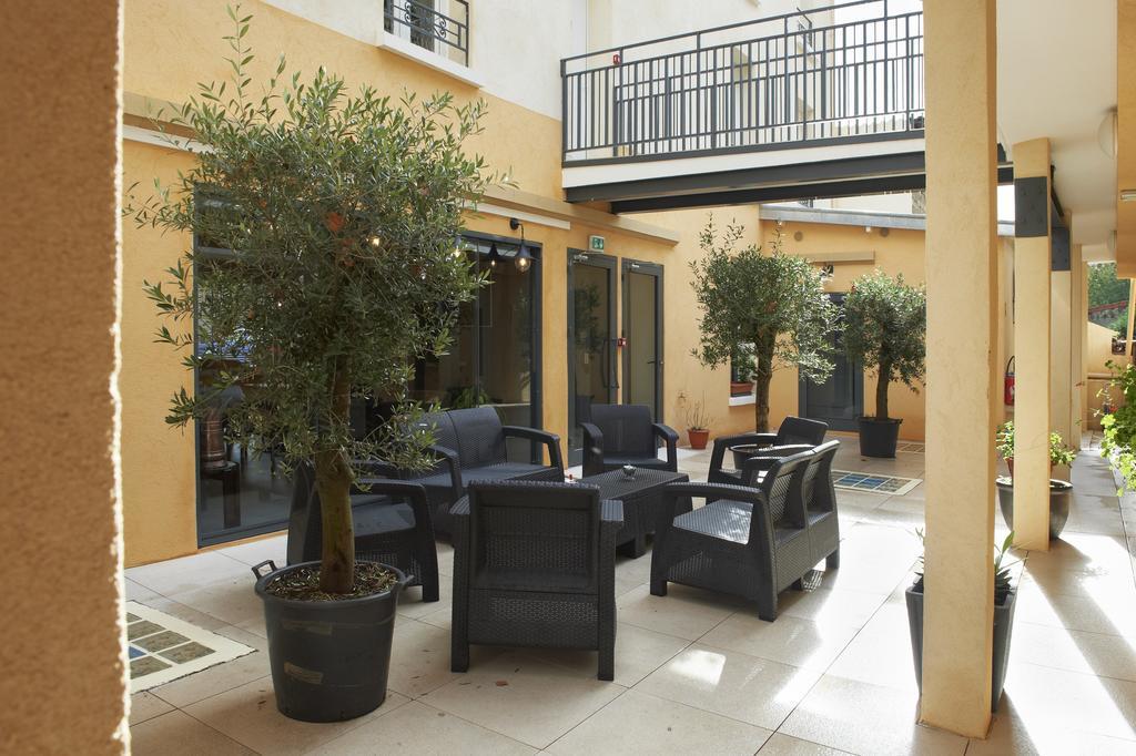 Hotel Jade Aulnay-sous-Bois Exterior photo